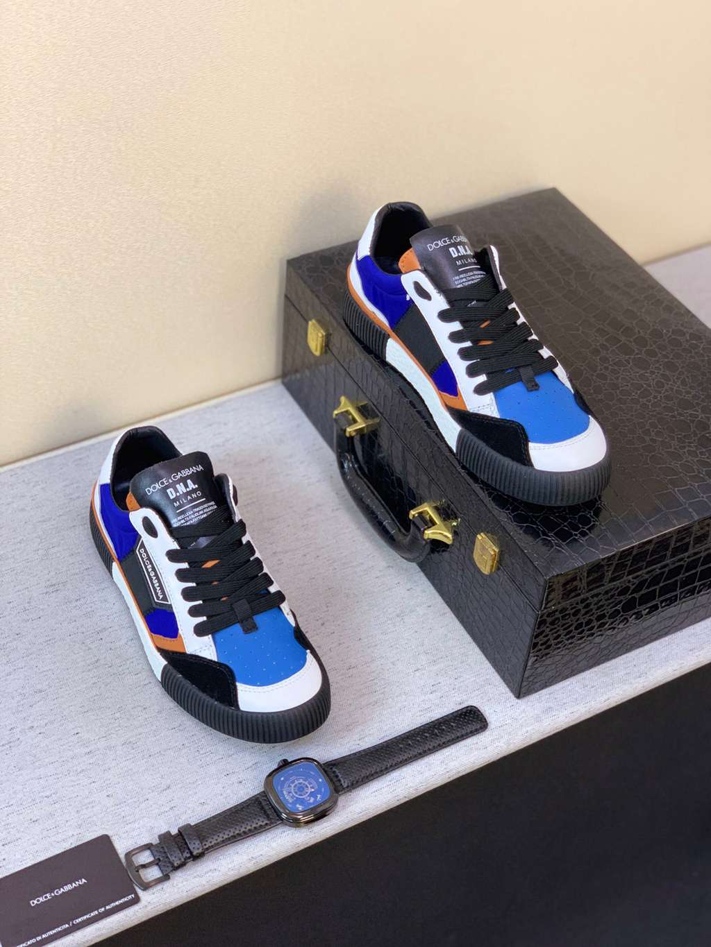D*G sneaker